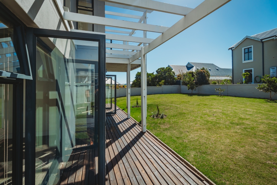 3 Bedroom Property for Sale in Kraaibosch Country Estate Western Cape